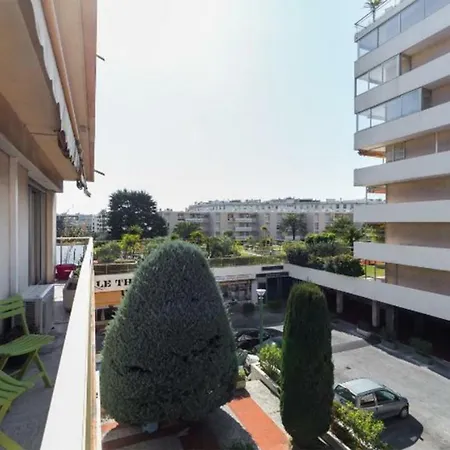 Modern Croisette & Palm Cannes