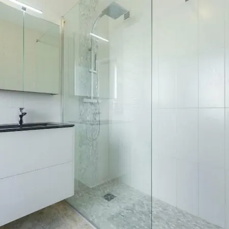 Modern Croisette & Palm Apartment