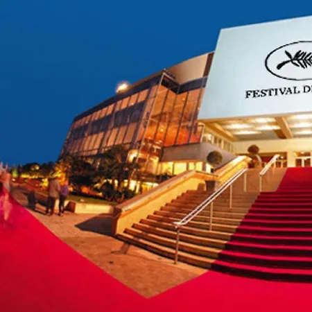 Modern Croisette & Palm Apartment Cannes